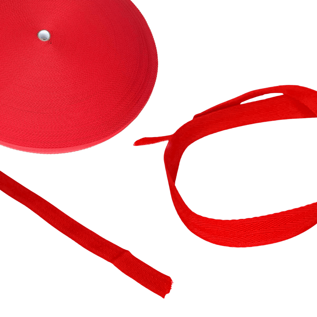 Polypropylene Herringbone Webbing red detail